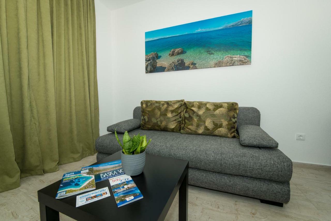 Apartmani Spiline - Mia Baška Voda Exterior foto