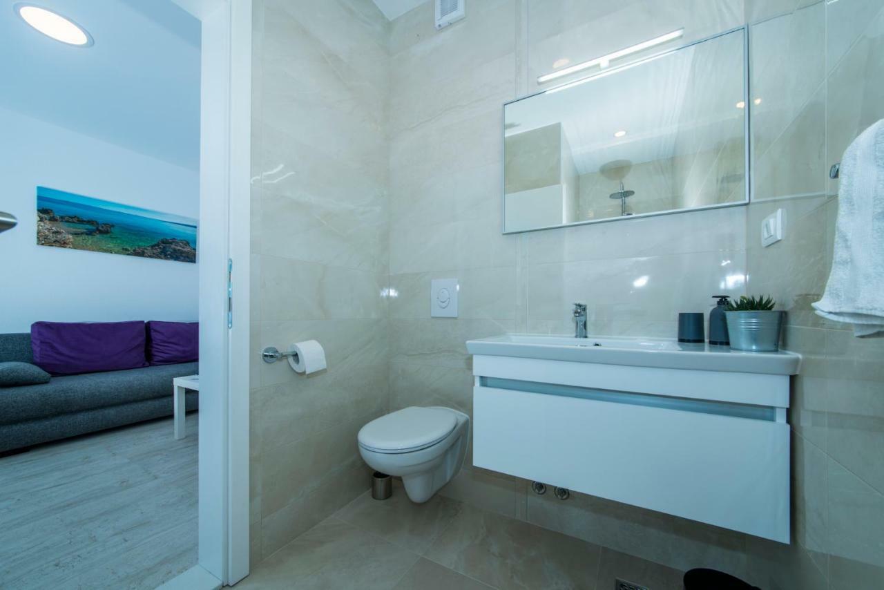 Apartmani Spiline - Mia Baška Voda Exterior foto