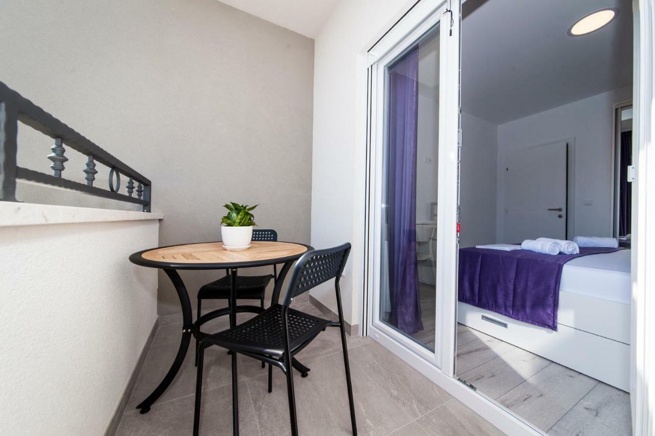 Apartmani Spiline - Mia Baška Voda Exterior foto